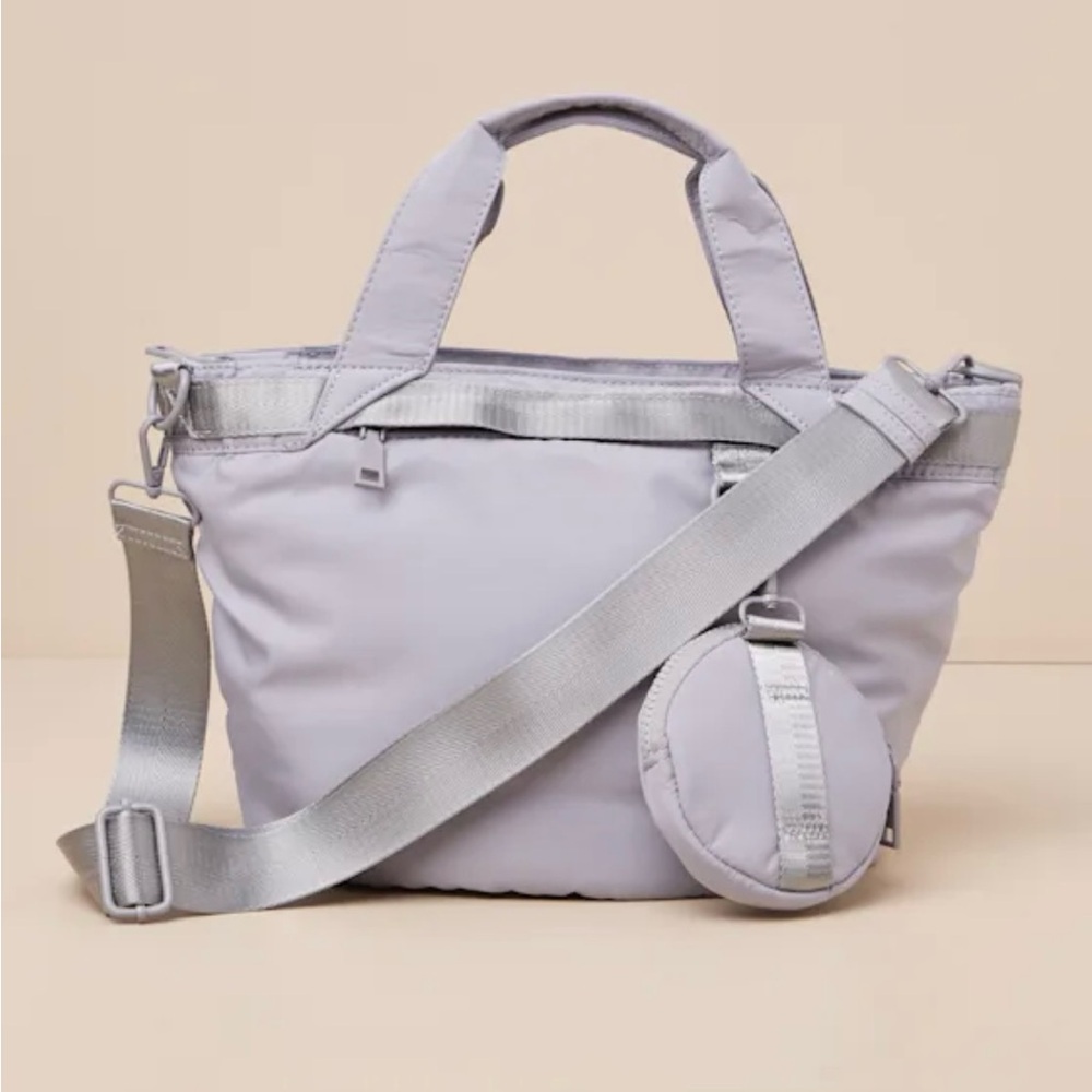 Versatile Aesthetic Gray Nylon Puffy Utility Tote With Bonus Mini Pouch